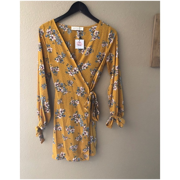 Floral Print mustard Yellow wrap dress - Picture 2 of 3